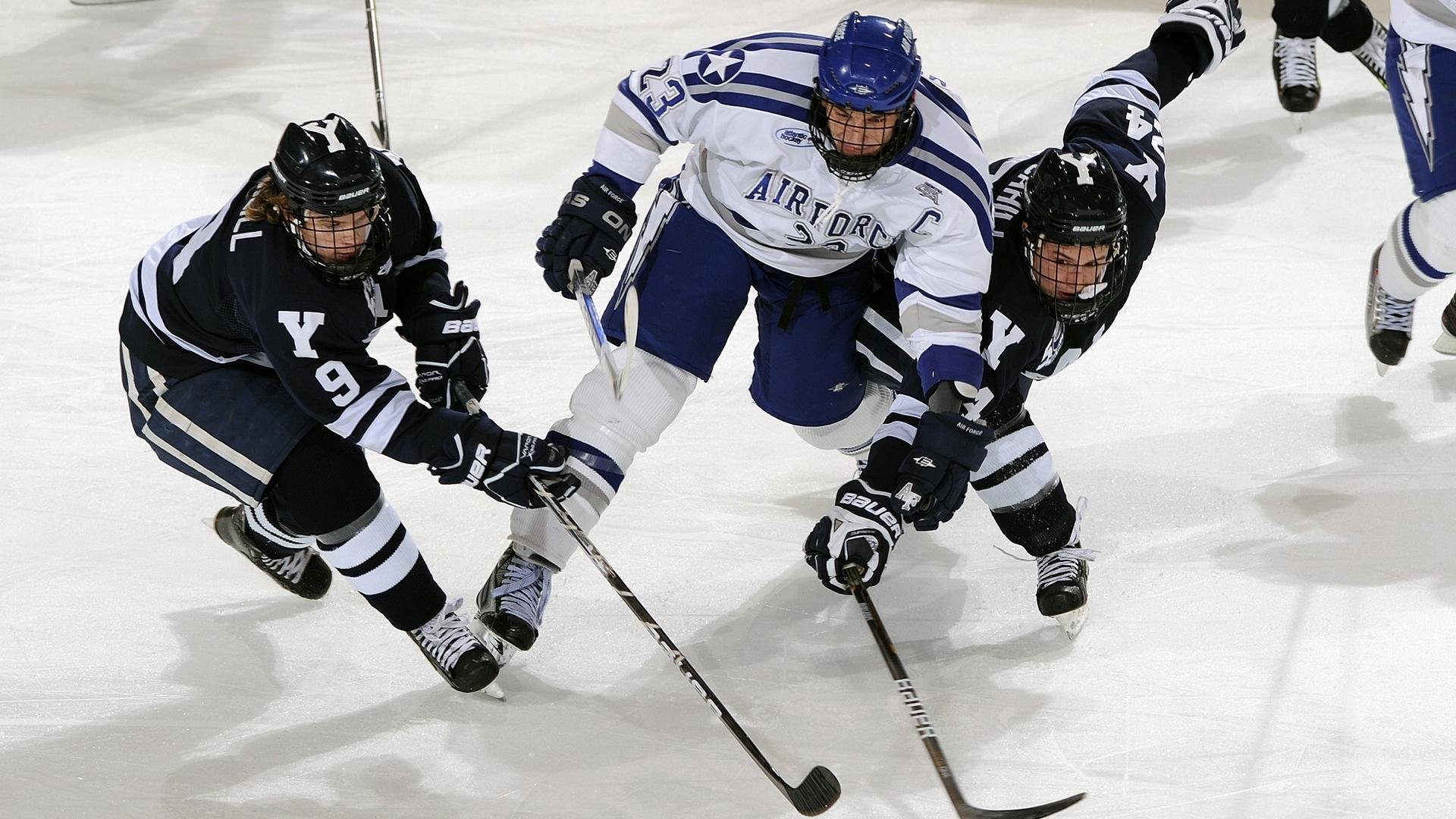 爱游戏数字互动-单刀错失，天堂与深渊的瞬间